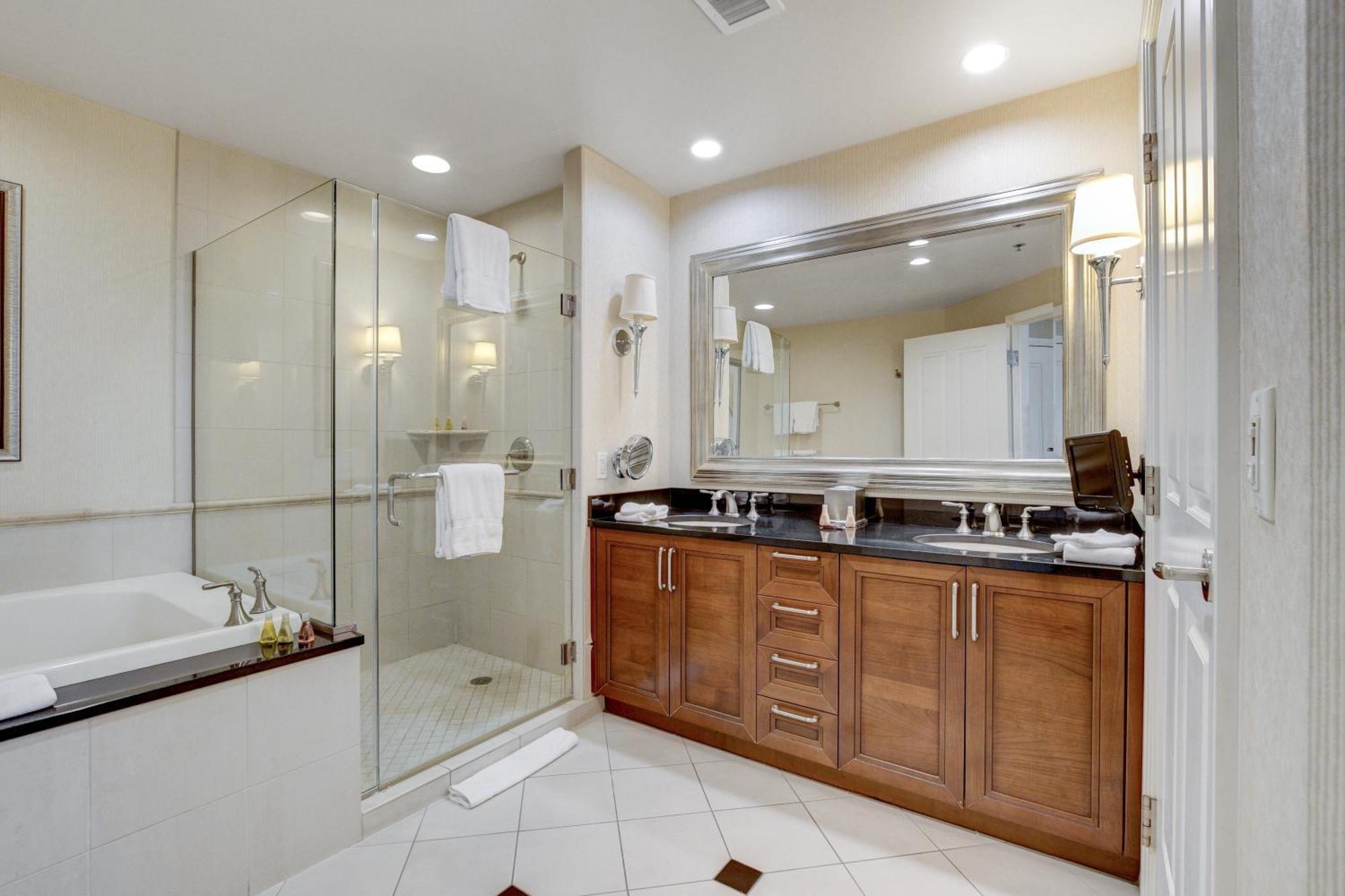 Classic Suite Mgm Signature 25Th Flr Pool View Las Vegas Eksteriør billede
